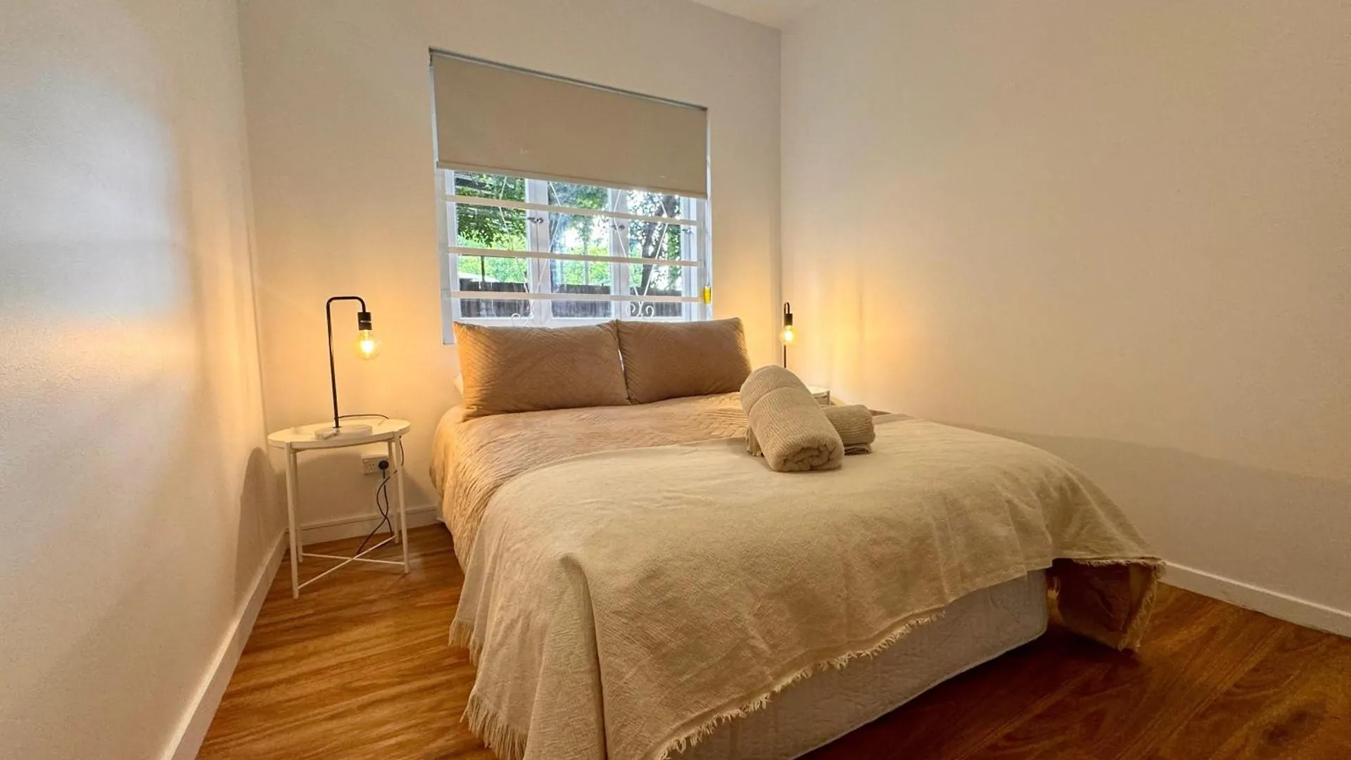 3 Bed Budget Accom Hidden Gem Parking Near Gabba Brisbane